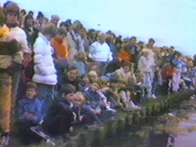 1985 Hoorn: Blauwe Berg - polsstokverpringen,